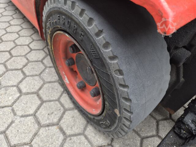 Forklift Linde E16C, Triplex, Freelift & Sideshift.