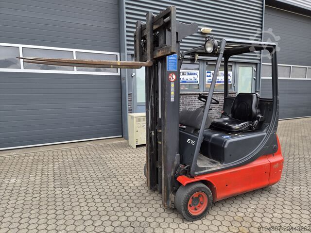 Forklift Linde E16C, Triplex, Freelift & Sideshift.