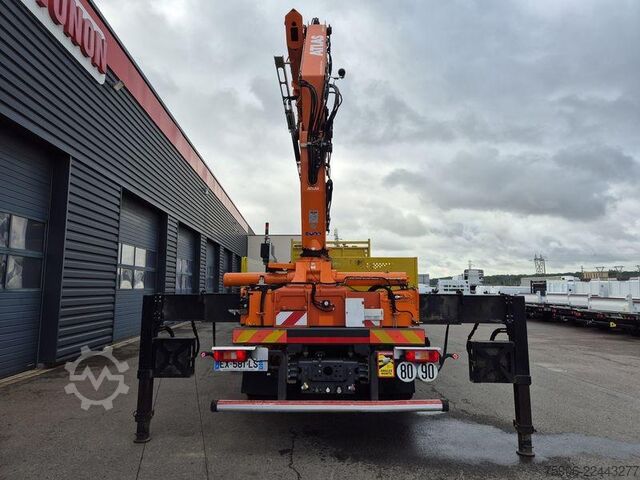 Camión de plataforma Volvo FMX