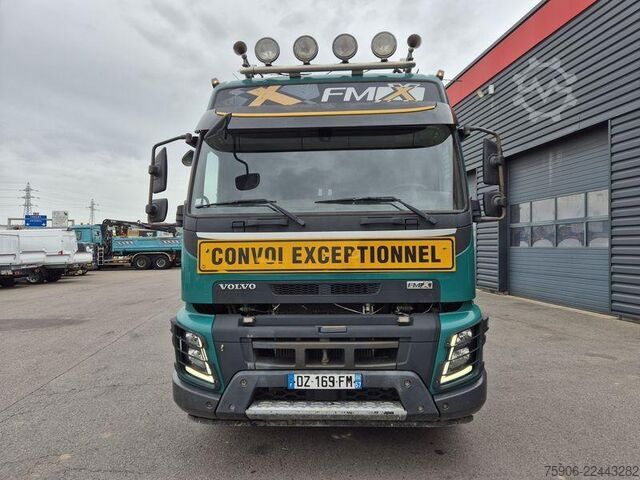 Tractor estándar Volvo FMX