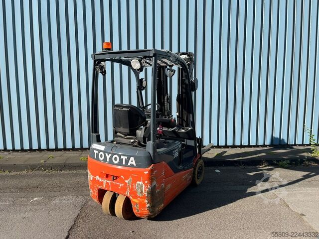 Elektrisk firehjulsgaffeltruck Toyota 8FBEK16T