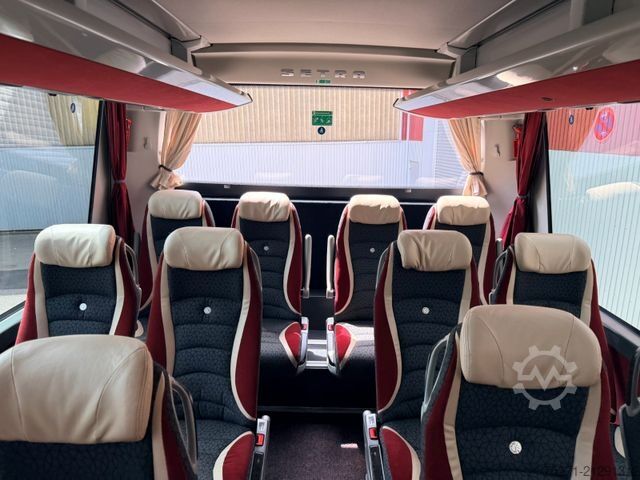 Autobus granturismo SETRA S 516 HD/2 48+2+1