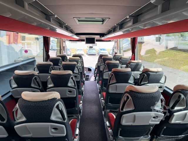 Autobus granturismo SETRA S 516 HD/2 48+2+1