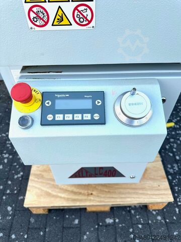 Retificadora plana com mesa rotativa / DELTALC400 DELTA - Rundtischschleifmaschine LC 400 / Baujahr 2021