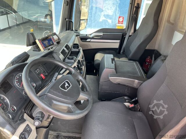āķa manipulatora kravas automobilis ar celtni MAN TGS 26.470