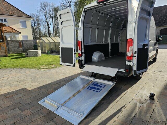 Furgoneta de caja alta Fiat Ducato 35 MAXI L5H3 L4H3 180 LBW BÄR VanLift