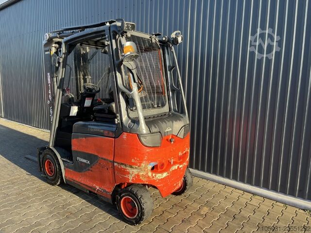 Chariot élévateur électrique à 4 roues Linde E25H-01/600