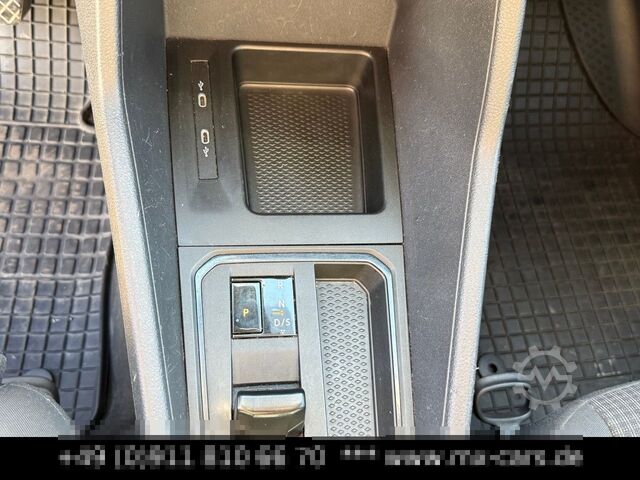 รถตู้ตู้ทึบ VW Caddy Maxi Aut. Klima Navi Kamera 2 Schiebetüren