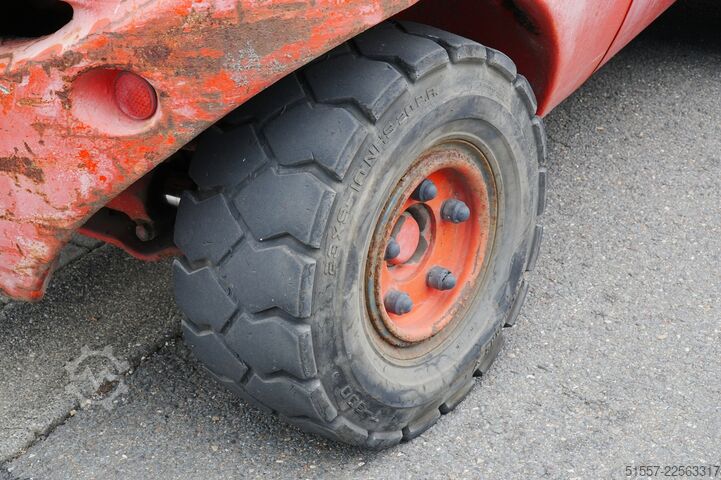 Gaffeltruck Linde H 30 D-03 | 2000
