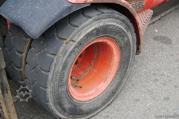 Gaffeltruck Linde H 30 D-03 | 2000