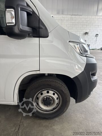 Karavan/karavan aracı 2023 Fiat Ducato Weinsberg Carabus | Manuale | Tetto a Soffietto
