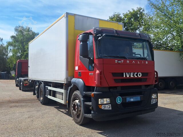 LKW mit Kofferaufbau Iveco AD 260S31 2012 6x2 Stralis 