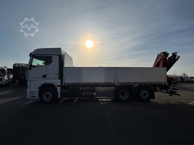 फ्लैटबेड ट्रक MAN TGX 26.470 BL 6x2-4 Pritsche mit FassiF235 Kran