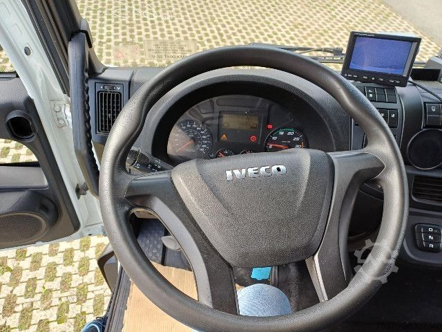 Camion à usage spécial IVECO EUROCARGO ML120E25/P