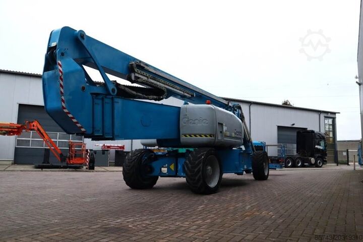 铰接式伸缩工作平台 Genie ZX135/70 Diesel, 4x4x4 Drive, 43m Lifting Height,