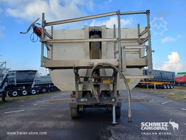 Pašizgāzēja puspiekabe Schmitz Cargobull Tipper Steel half pipe body