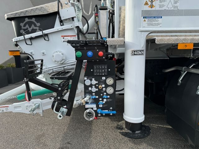 Xe bơm bê tông MERCEDES-BENZ Arocs3746B 8x4 E6 GSR Schwing S43SXIII Easy-Flex