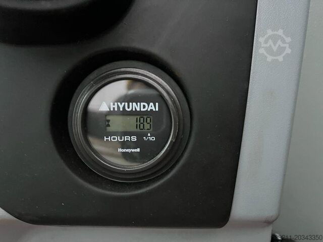 Telakaivukone Hyundai R 210