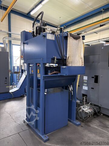 CNC svarv- och fräscenter OKUMA MULTUS B 300