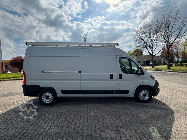 Dobozos furgon FIAT Ducato Maxi 35 180 L4H2 *Automatik*