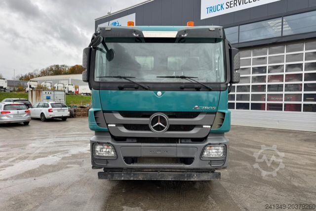Самосвален камион MERCEDES-BENZ Actros 4448 10x4 Rückwärtskipper 20m3