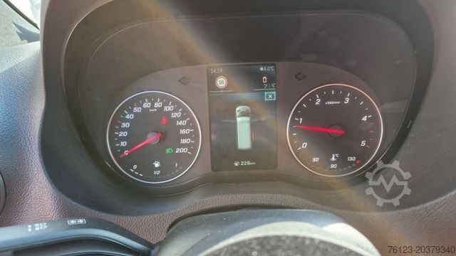 Minibus MERCEDES-BENZ Sprinter 311 Flexi Boden Rolli Doppel AC