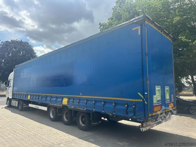 נגרר חצי פתוח עם ברזנט KRONE SD Mega / TüV 11-26
