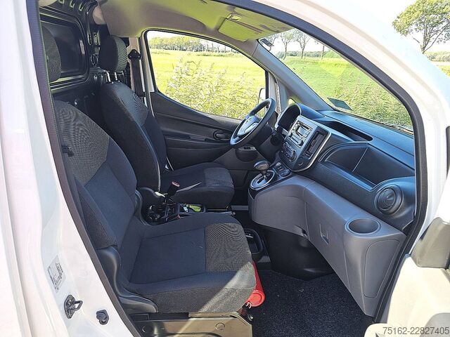 Augsta jumta universālis NISSAN E-NV200 ac aut wltp 200 kms