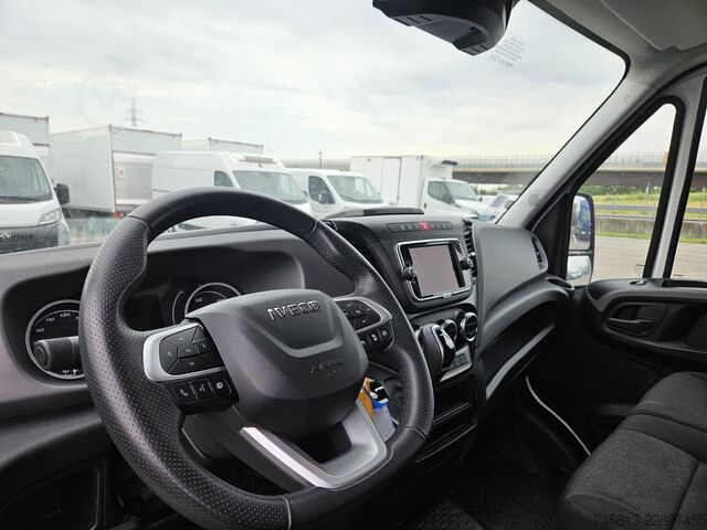 Varebil Iveco Daily 38s14e