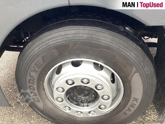 Nákladní vůz na nebezpečné materiály MAN TGX 18.440 4X2 BLS  ADR