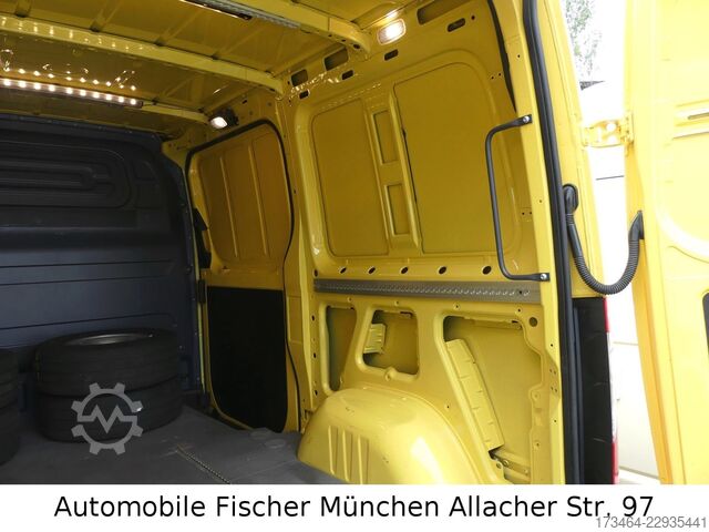 Panelová dodávka MERCEDES-BENZ Sprinter III Kasten 316 CDI *Schwingsitz*RWD