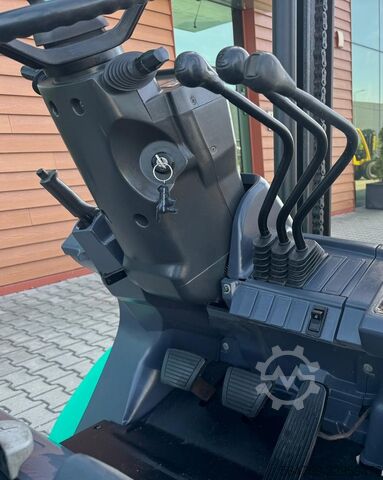 Forklift 4 roda Mitsubishi FD35NT /Diesel/Only 6012 hours/New Price