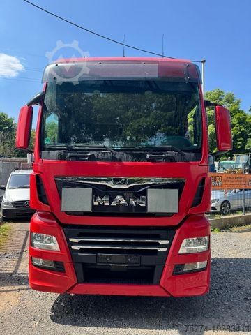 Standard tractor unit MAN TGX 18.510 XXL/Vollspoiler