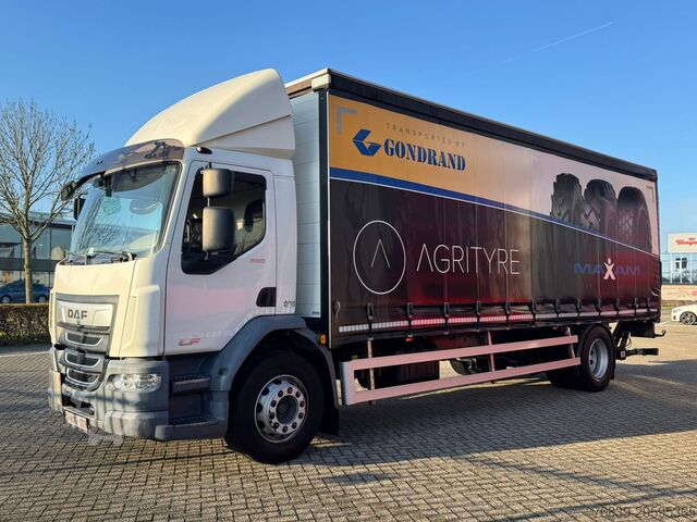 スライド式防水シート DAF LF260 Km 158.729