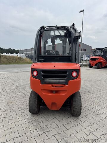 Дизельный вилочный погрузчик Linde H25D-01