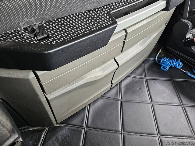 Standard-SZM M.A.N. 26.470 TGX TG3 GM 6X2/2 BL