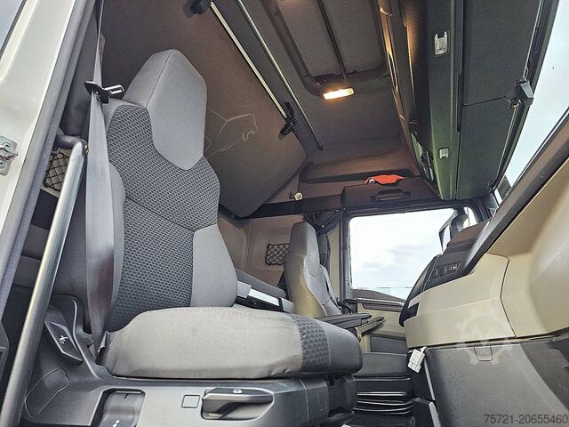 Standard-SZM M.A.N. 26.470 TGX TG3 GM 6X2/2 BL