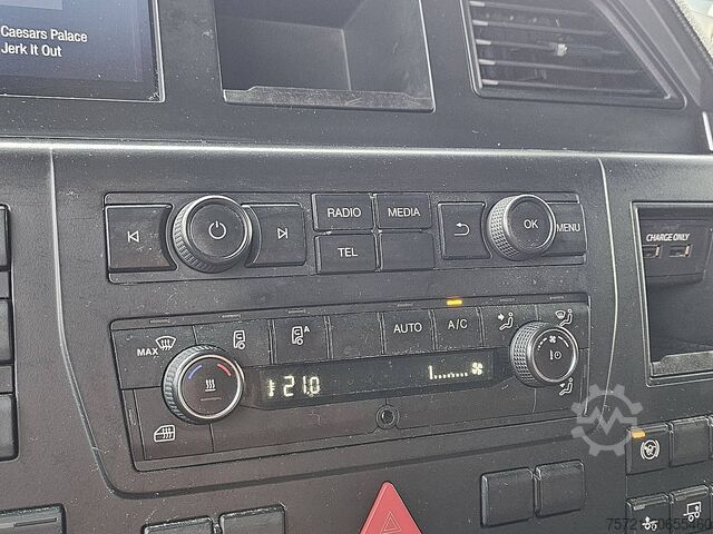 Standard-SZM M.A.N. 26.470 TGX TG3 GM 6X2/2 BL