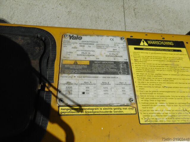 Forklift Yale GDP30 Triplex + SS
