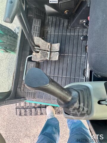 Mini excavator Kobelco SK18 Mini excavator w/ Powertilt, 3 buckets, rippe