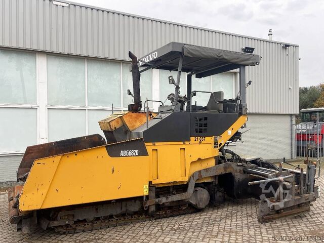 Utläggare Volvo ABG 6820