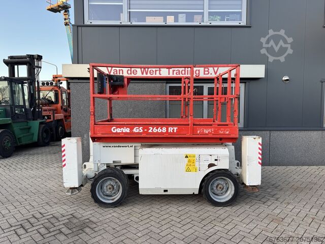 GENIE GS 2668 RT Lift / Aerial Work Platform 10m working height 4x4 Kubota DIESEL 2010 GENIE GS 2668 RT  Hoogwerker / Arbeitsbuhne 10mtr werkhoogte 4x4 kubota DIESEL 2010