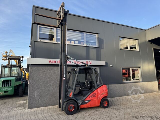 Linde H30D-02 Duplex 450 Sideshift / Fork Positioner VW Diesel 2014 LINDE H30D-02 Duplo 450 Sideshift /  Vorkversteller VW Diesel 2014