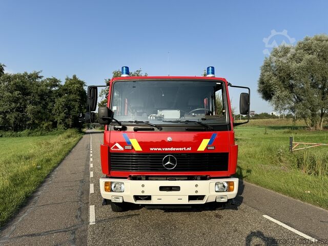 Fire truck MERCEDES 1124 EURO2 1996 MERCEDES-BENZ 1124