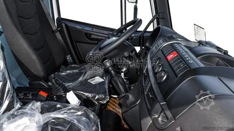 Chassis cab IVECO Euro Cargo ML150 4x4 Chassis