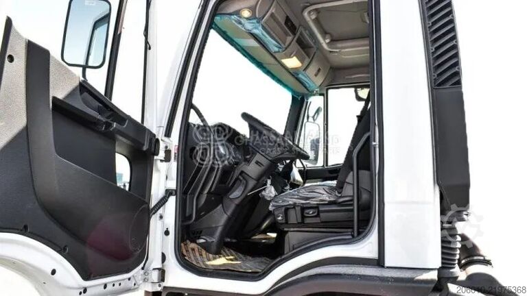 Chassis cab IVECO Euro Cargo ML150 4x4 Chassis