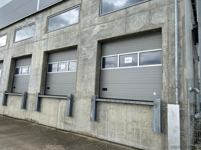 Industrial door LS Loading Systems Sektionaltor