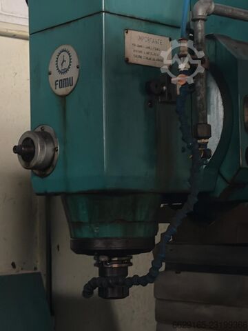 Centro di lavorazione universale FAMU FAS-2M