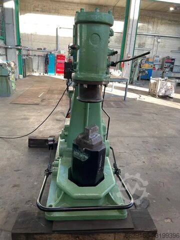 פטיש רצען Mario Pensotti Ariete Pensotti 80kg