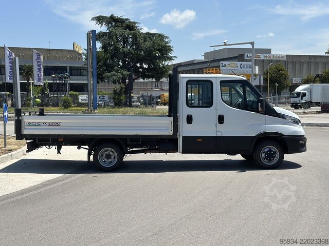 Furgoneta doble cabina Iveco Daily 35